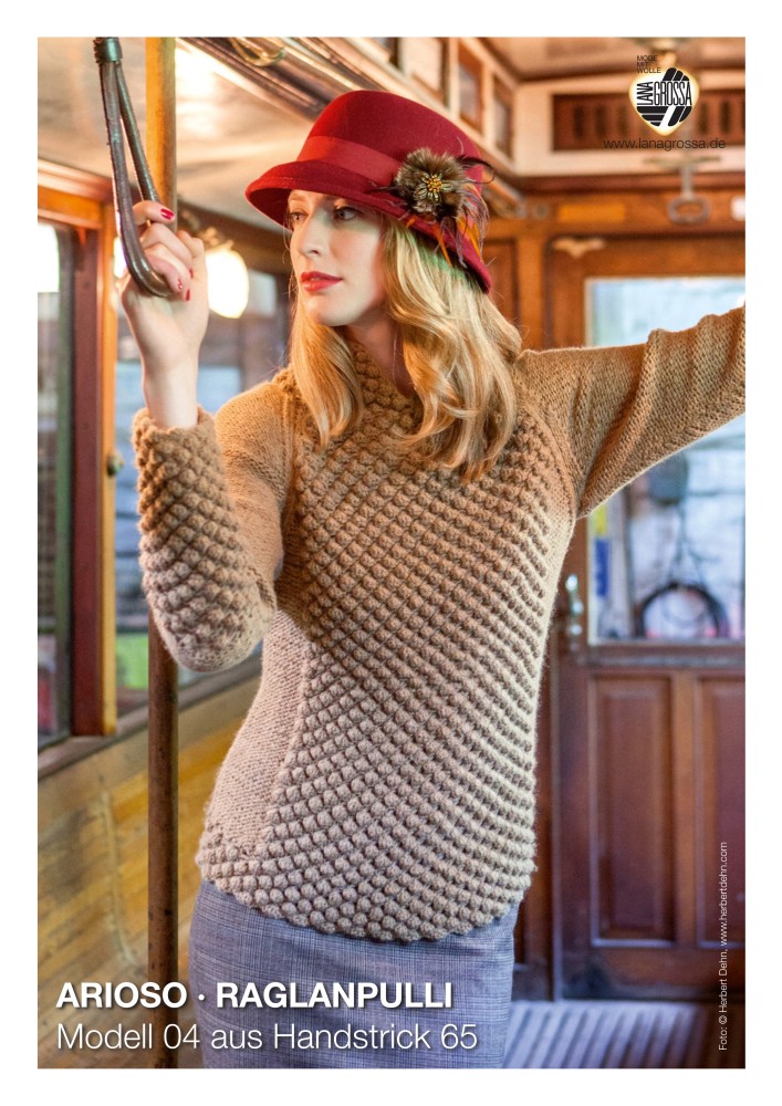 Arioso Raglanpullover mit Dornröschenmuster