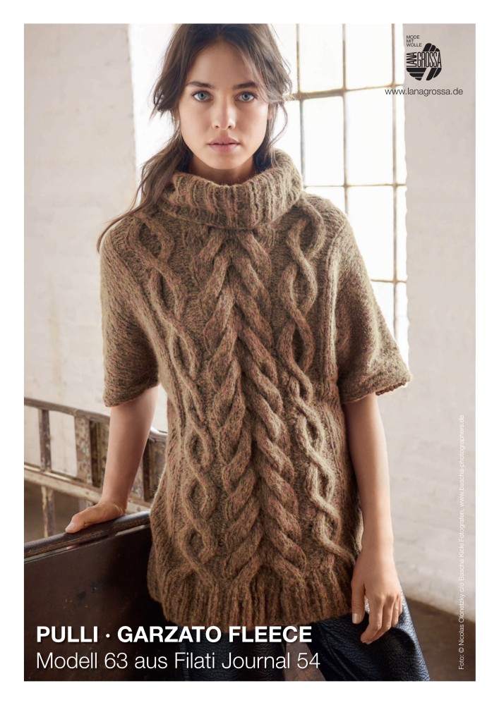 Pullover mit Zopf-Rautenmuster und halben Ärmeln