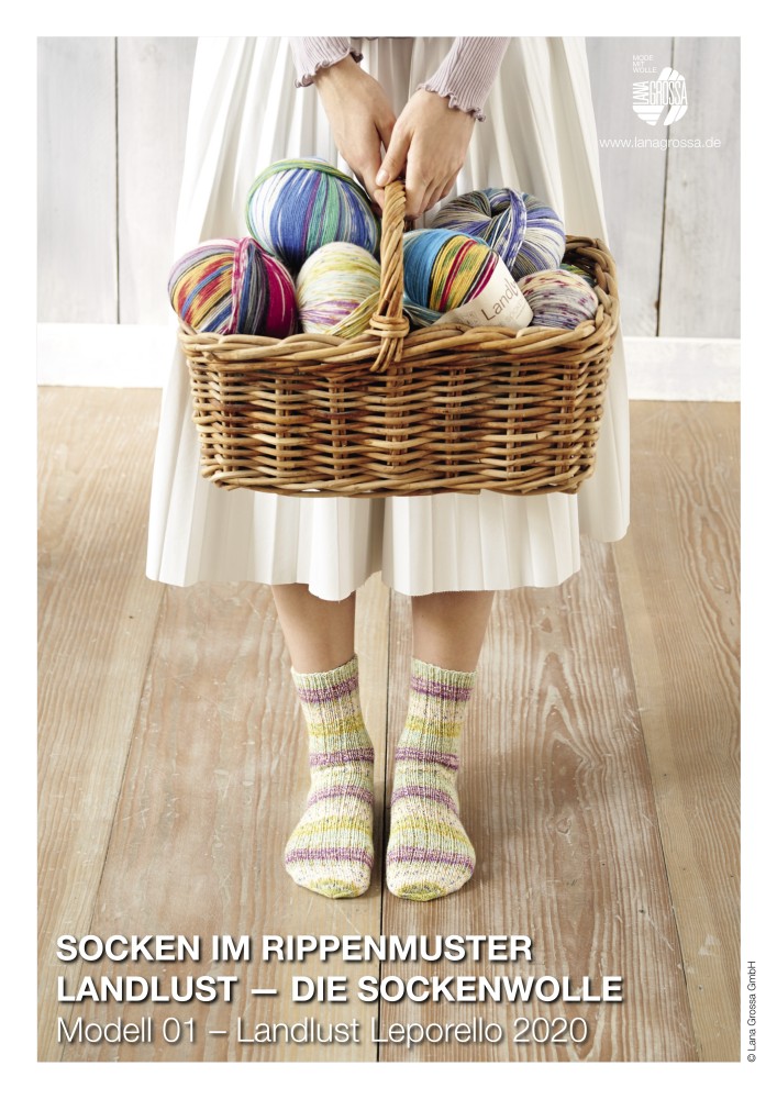 Socken im Rippenmuster