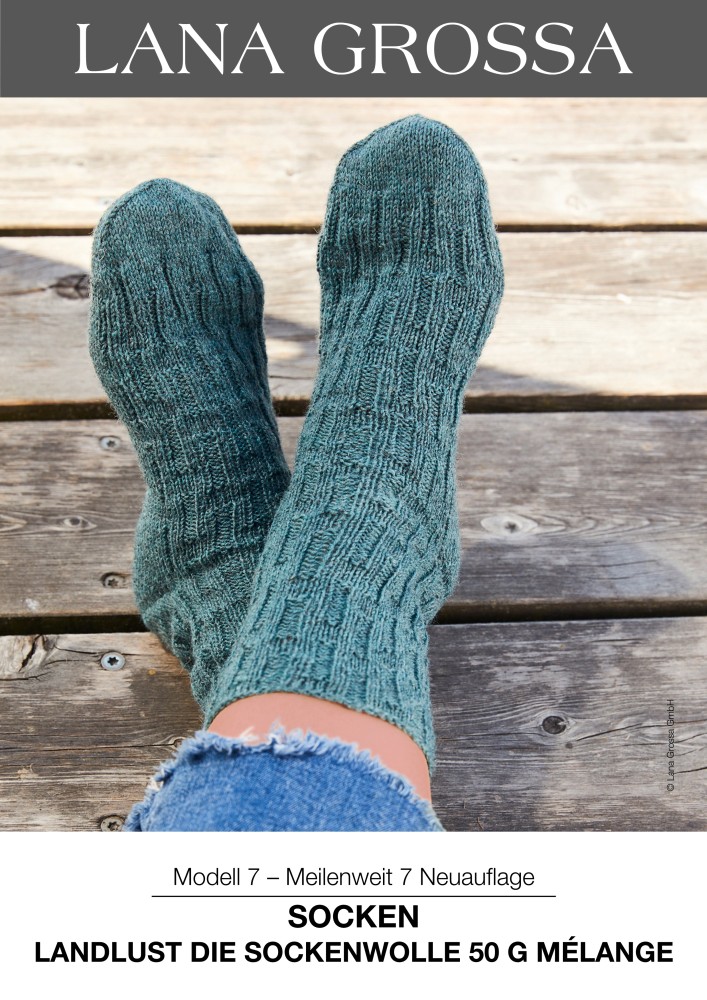 Socken mit Strukturmuster aus Landlust Die Sockenwolle